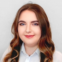 Lektorka jazykových kurzov Jazykovej školy TOPLINGVA špecializujúca sa na výučbu angličtiny.