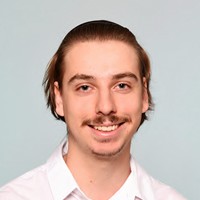 Lektor jazykových kurzov Jazykovej školy TOPLINGVA špecializujúca sa na výučbu angličtiny