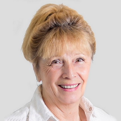 Lektorka jazykových kurzov Jazykovej školy TOPLINGVA, špecializujúca sa na výučbu nemčiny.