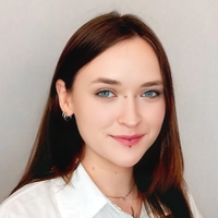 Lektorka jazykových kurzov Jazykovej školy TOPLINGVA špecializujúca sa na výučbu angličtiny.